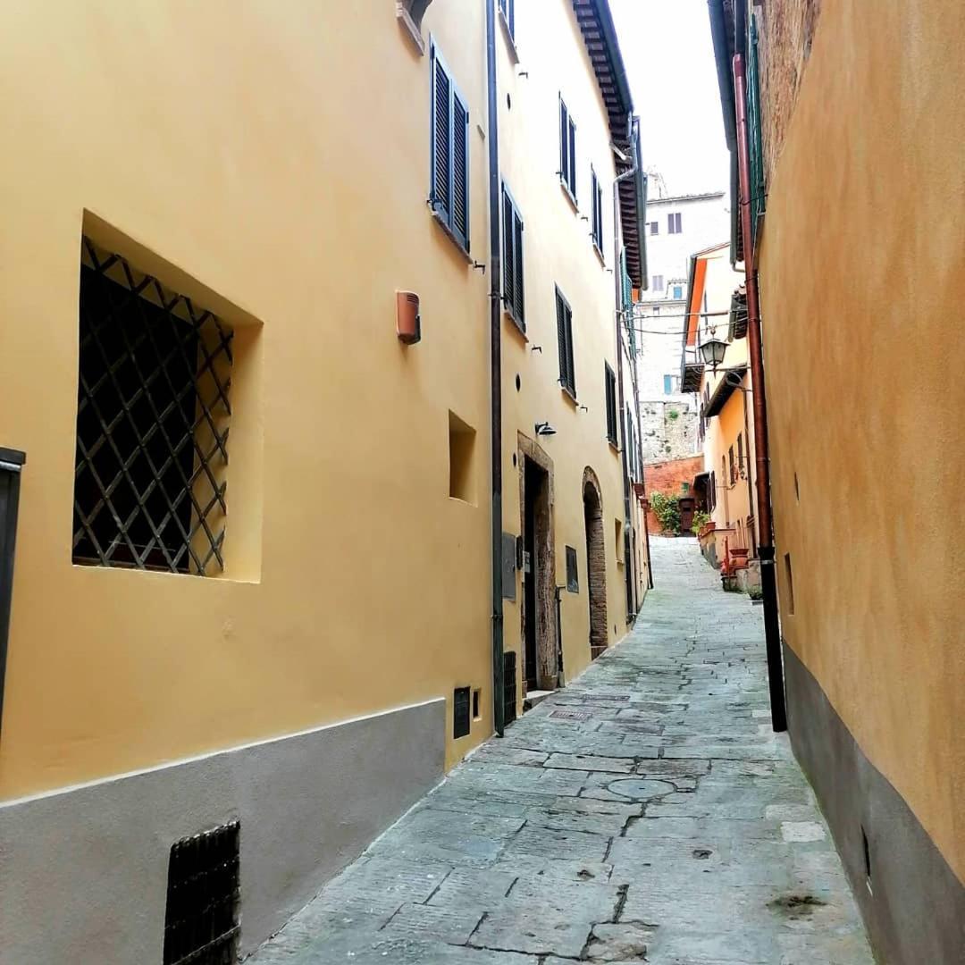 Hotel Vicolo Dell'Oste Montepulciano Stazione Exterior foto