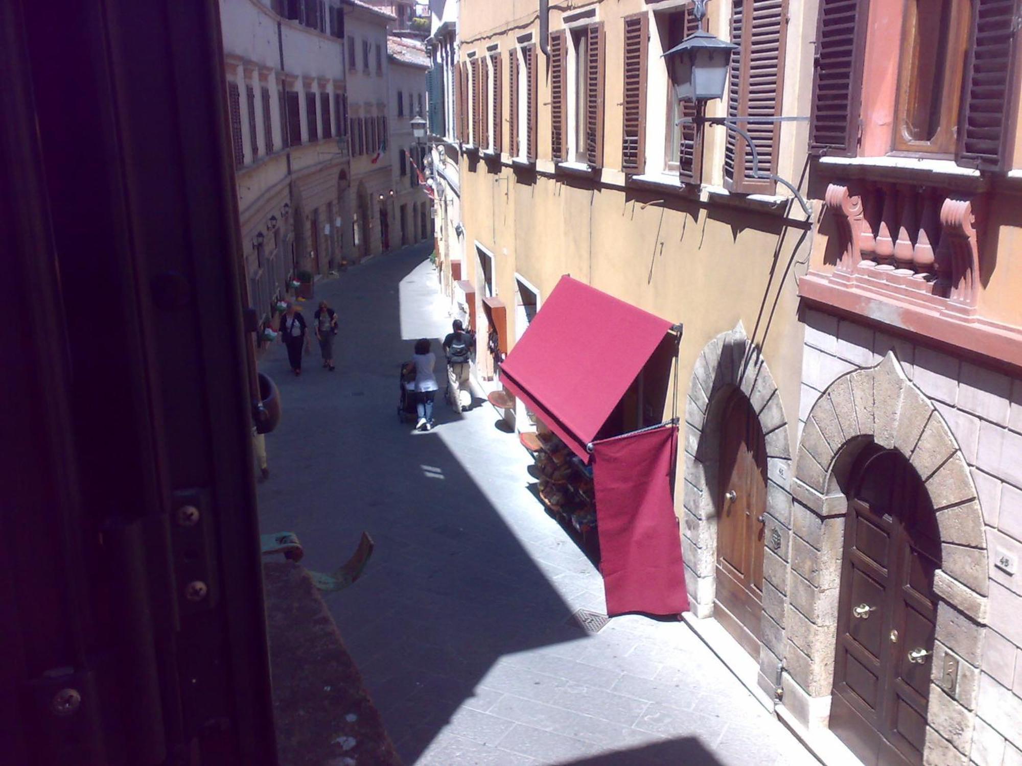 Hotel Vicolo Dell'Oste Montepulciano Stazione Exterior foto