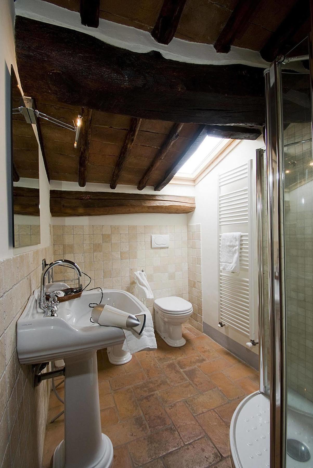 Hotel Vicolo Dell'Oste Montepulciano Stazione Exterior foto